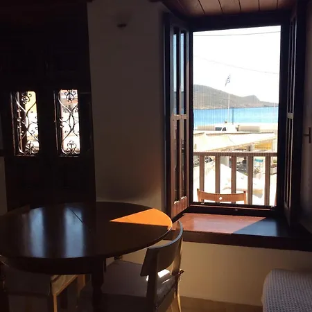 Amalia Harbor Apartament