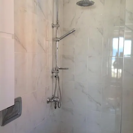 Apartment Amalia Harbor Chalki Town