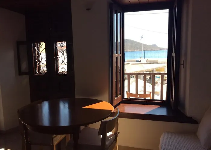 Amalia Harbor Apartamento